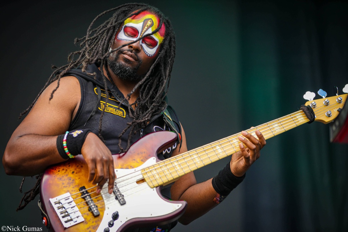 Sensory TRiBE bassist performing at California Roots